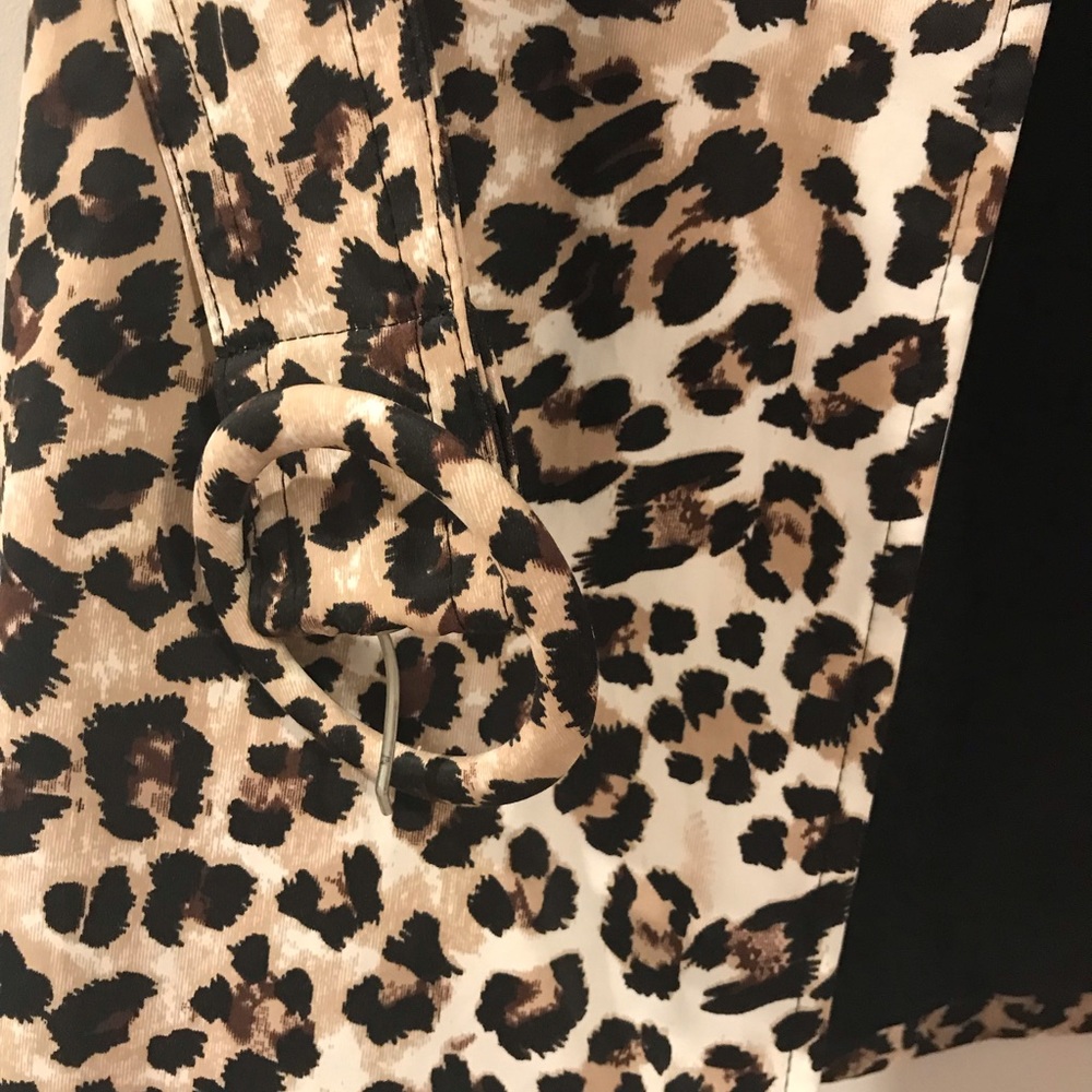 Dress - Picture 2 of 4